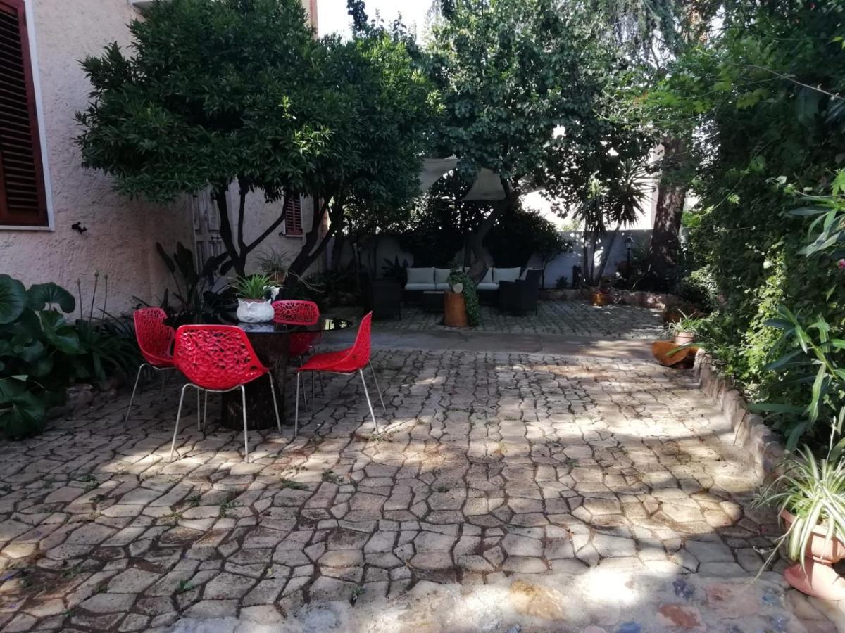 San Nicolo GerreiZia Chiarina住宿加早餐旅馆 外观 照片