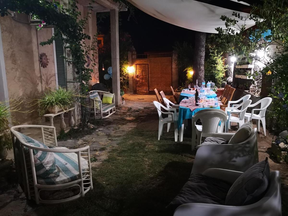 San Nicolo GerreiZia Chiarina住宿加早餐旅馆 外观 照片