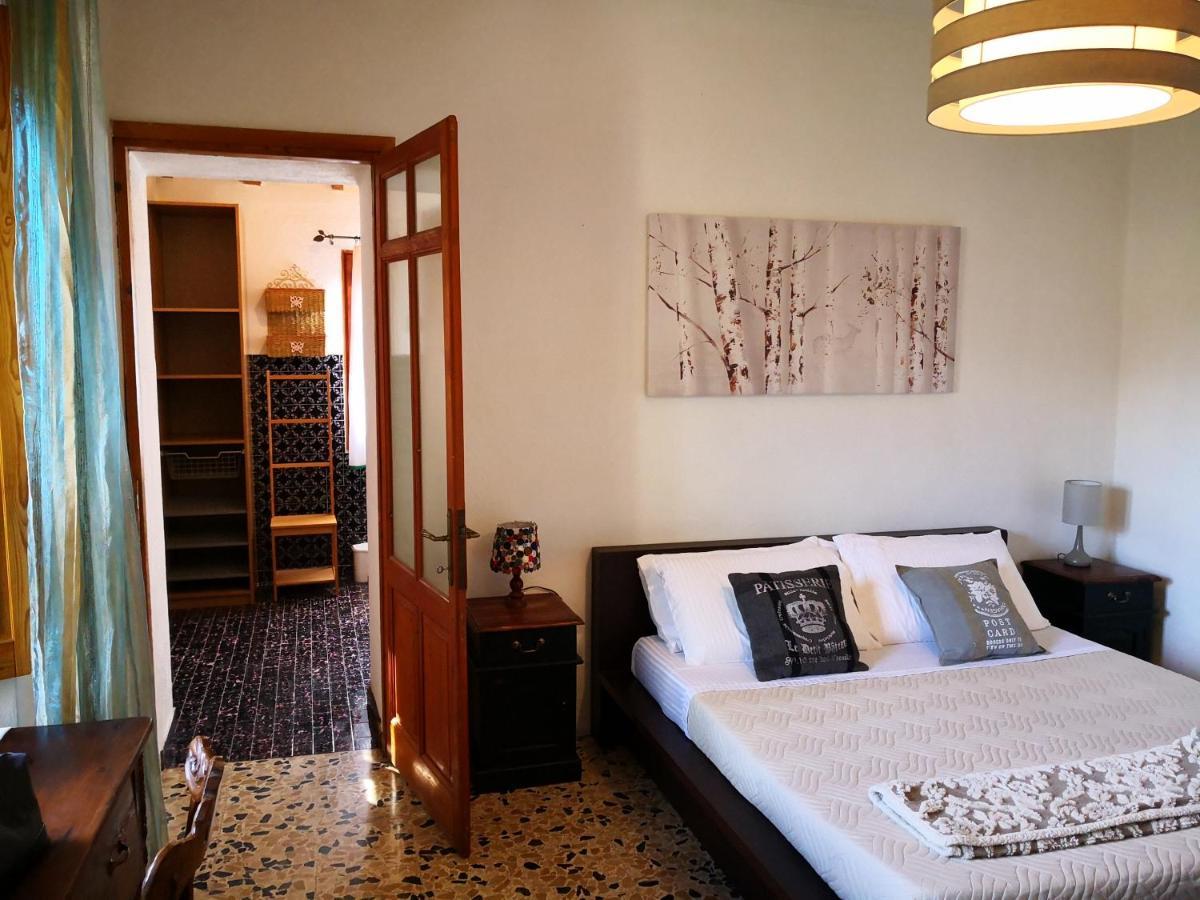 San Nicolo GerreiZia Chiarina住宿加早餐旅馆 外观 照片
