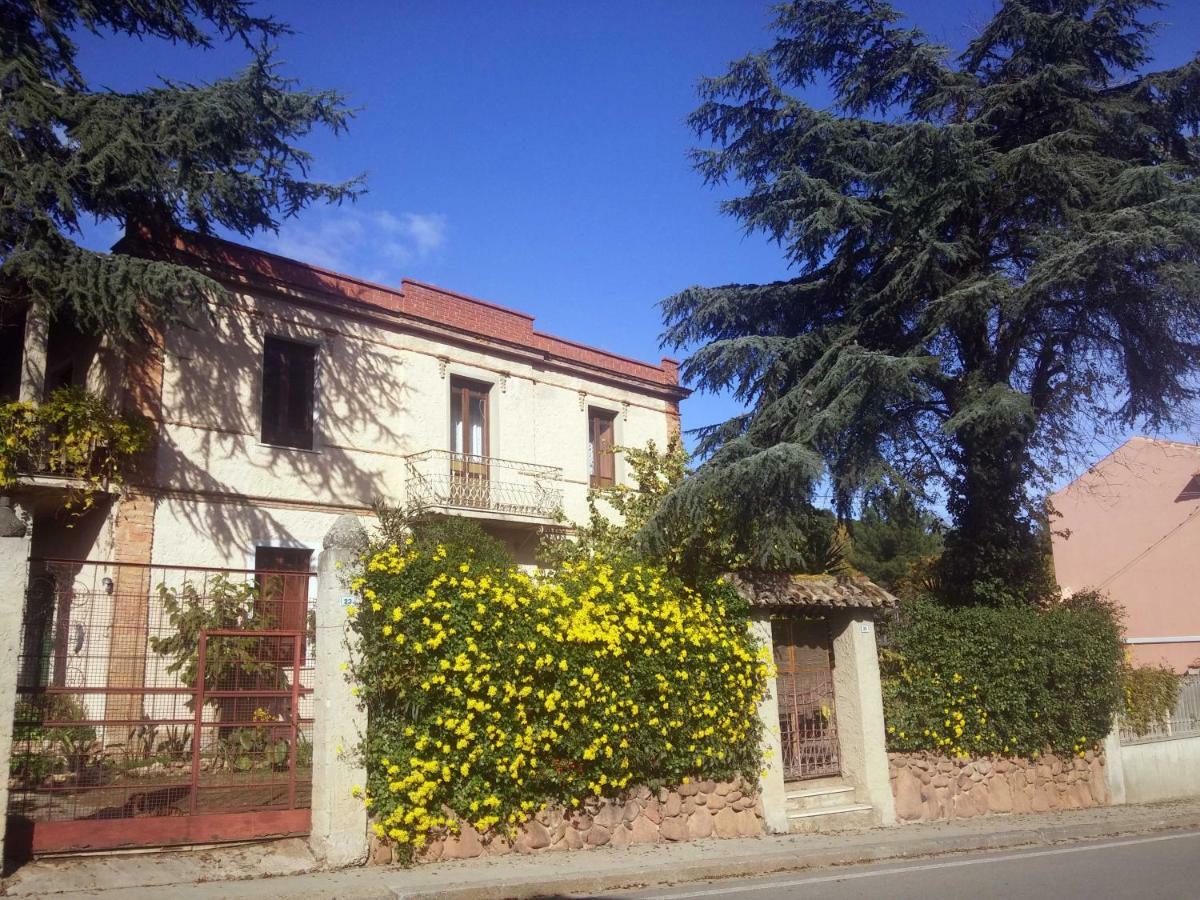 San Nicolo GerreiZia Chiarina住宿加早餐旅馆 外观 照片