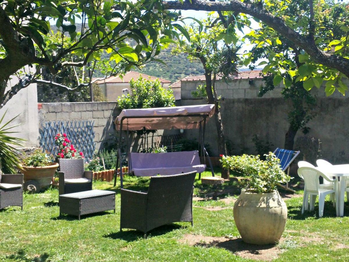 San Nicolo GerreiZia Chiarina住宿加早餐旅馆 外观 照片